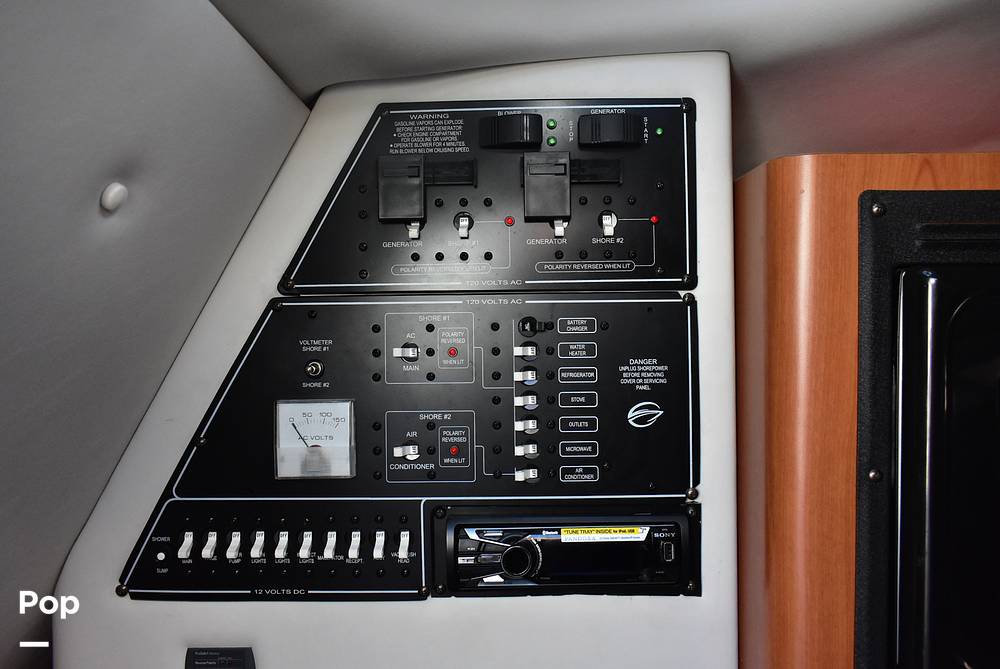 Slide: The Image of Crownline Boats 250 CR 2006 - 13349830