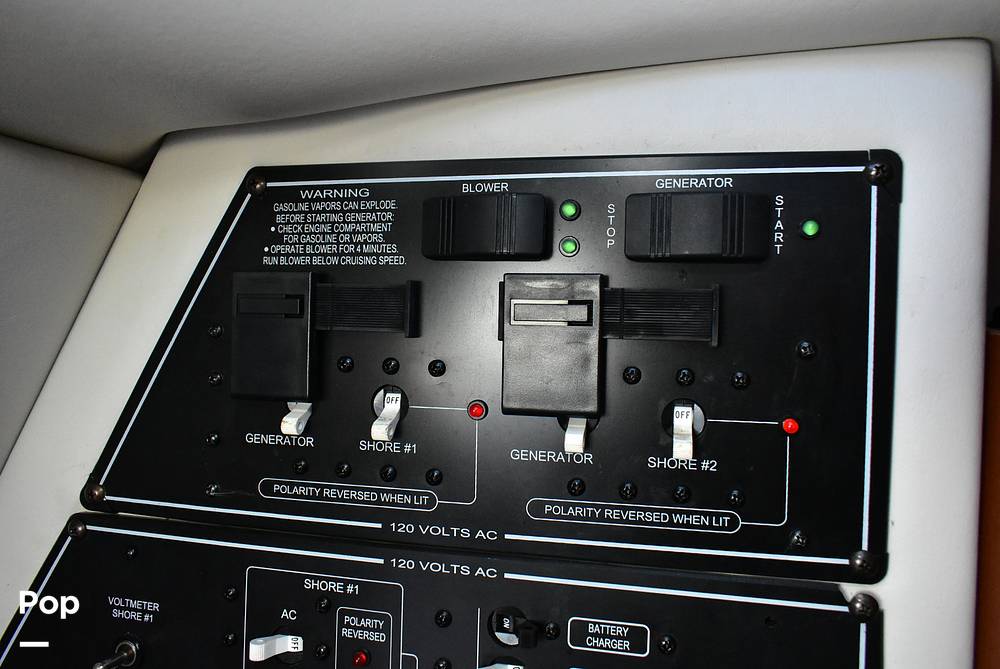 Slide: The Image of Crownline Boats 250 CR 2006 - 13349831