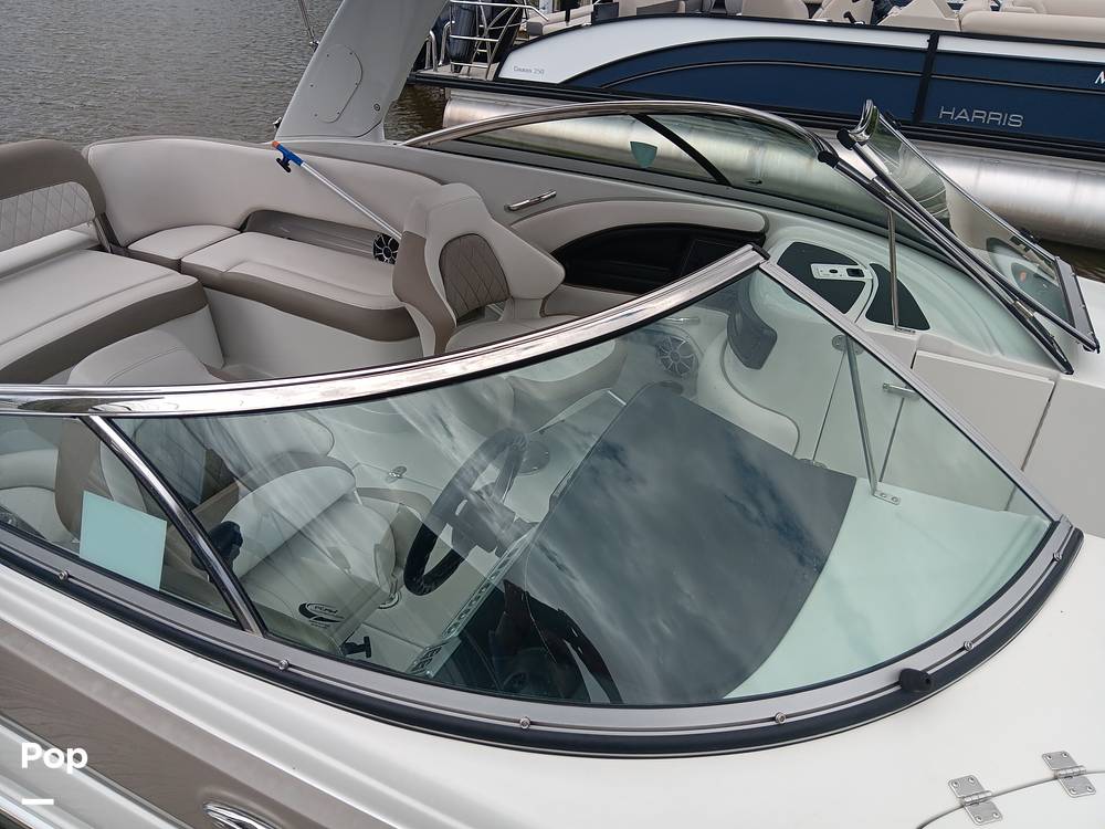Slide: The Image of Crownline Boats 260XSS 2022 - 14559255