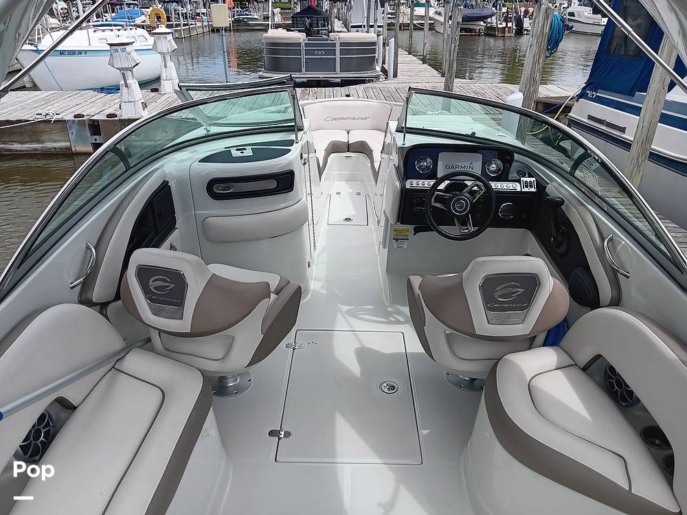 Slide: The Image of Crownline Boats 260XSS 2022 - 14559275