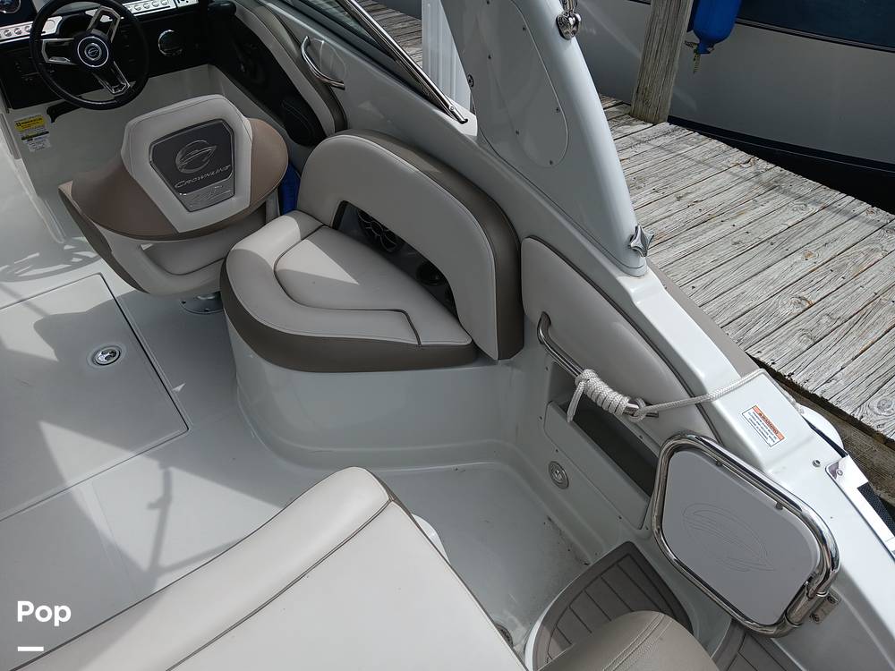 Slide: The Image of Crownline Boats 260XSS 2022 - 14559260