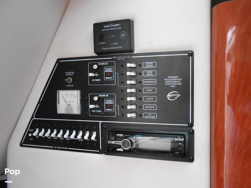 Slide: The Image of Crownline Boats 264 CR 2013 - 15534060