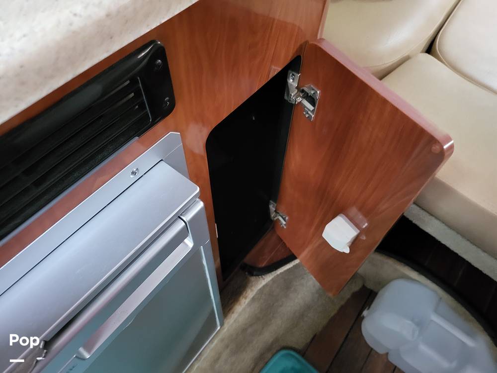 Slide: The Image of Crownline Boats 264 CR 2014 - 11080114