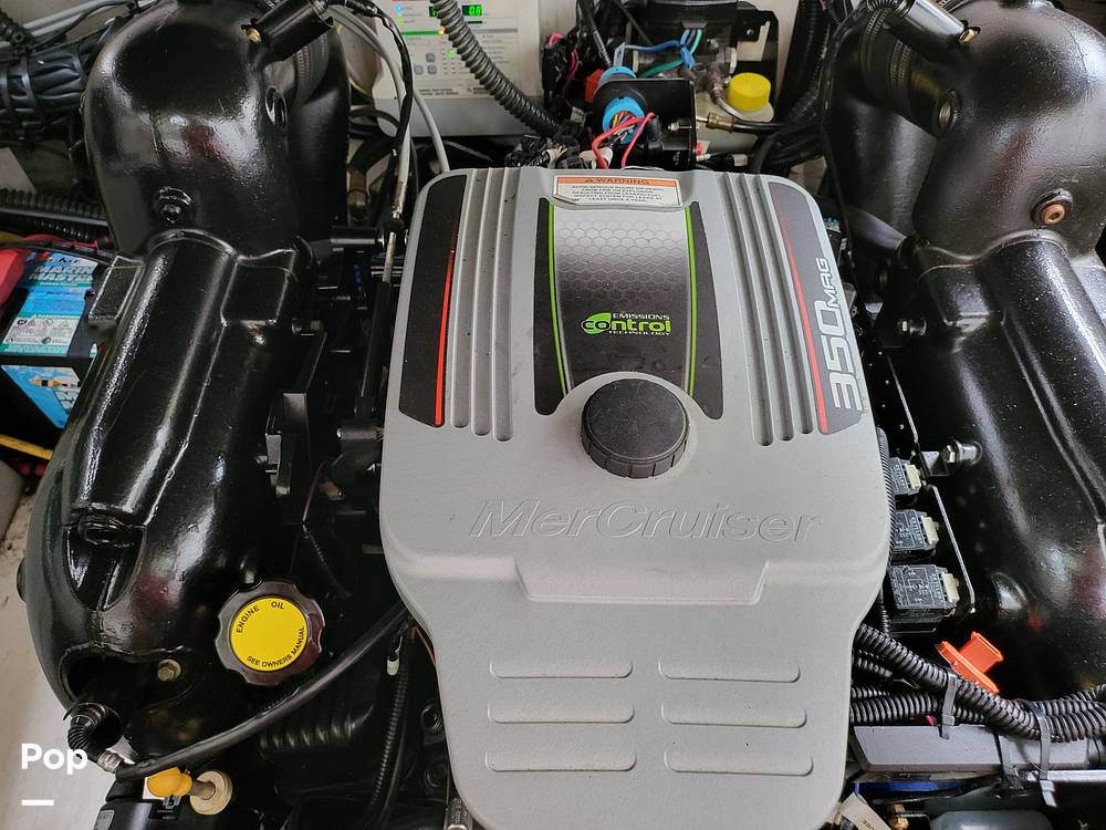 Slide: The Image of Crownline Boats 264 CR 2014 - 11080119