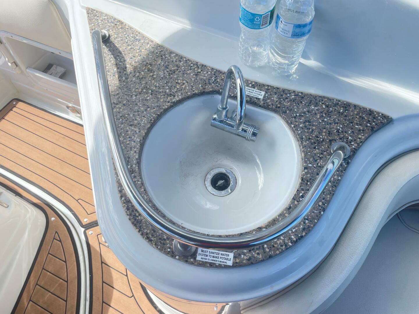 Slide: The Image of Crownline Boats 264 CR 2018 - 4441280
