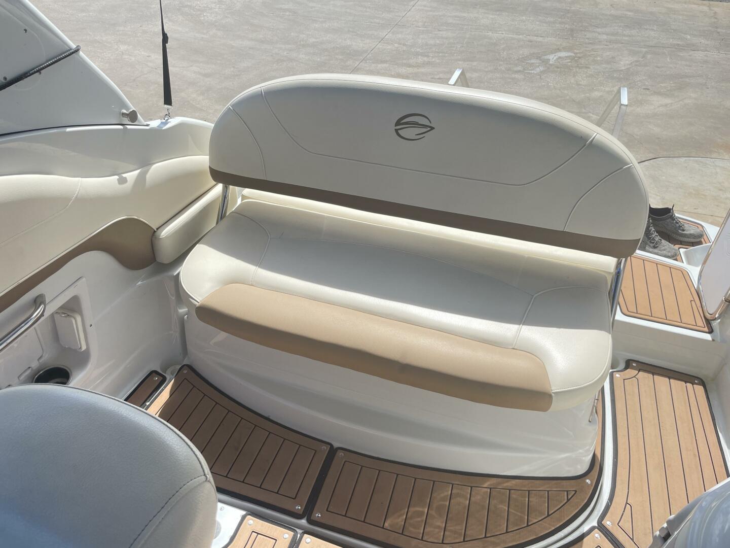 Slide: The Image of Crownline Boats 264 CR 2018 - 4441282