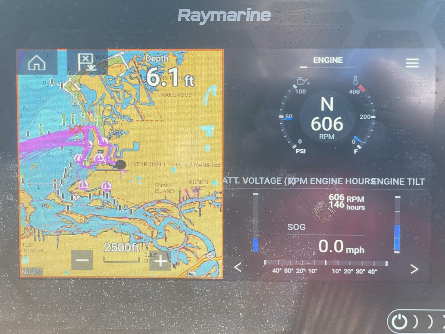 Slide: The Image of Crownline Boats 264 CR 2018 - 4441352
