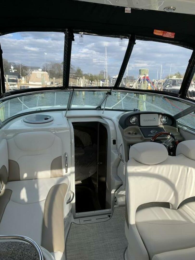 Slide: The Image of Windshield & Dashbaord - 5128439