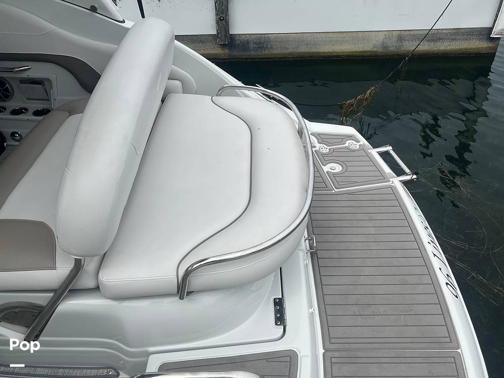 Slide: The Image of Crownline Boats 264 CR 2021 - 15565256