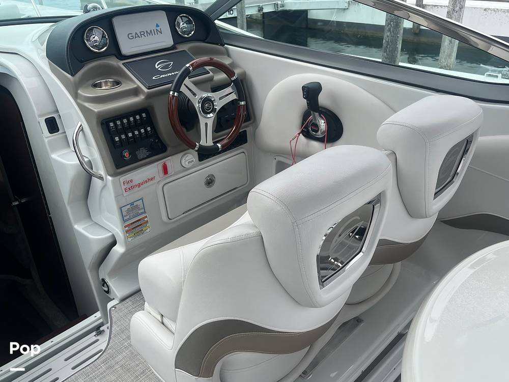 Slide: The Image of Crownline Boats 264 CR 2021 - 15565258