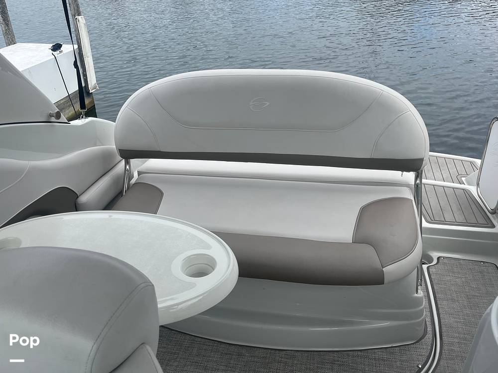 Slide: The Image of Crownline Boats 264 CR 2021 - 15565260