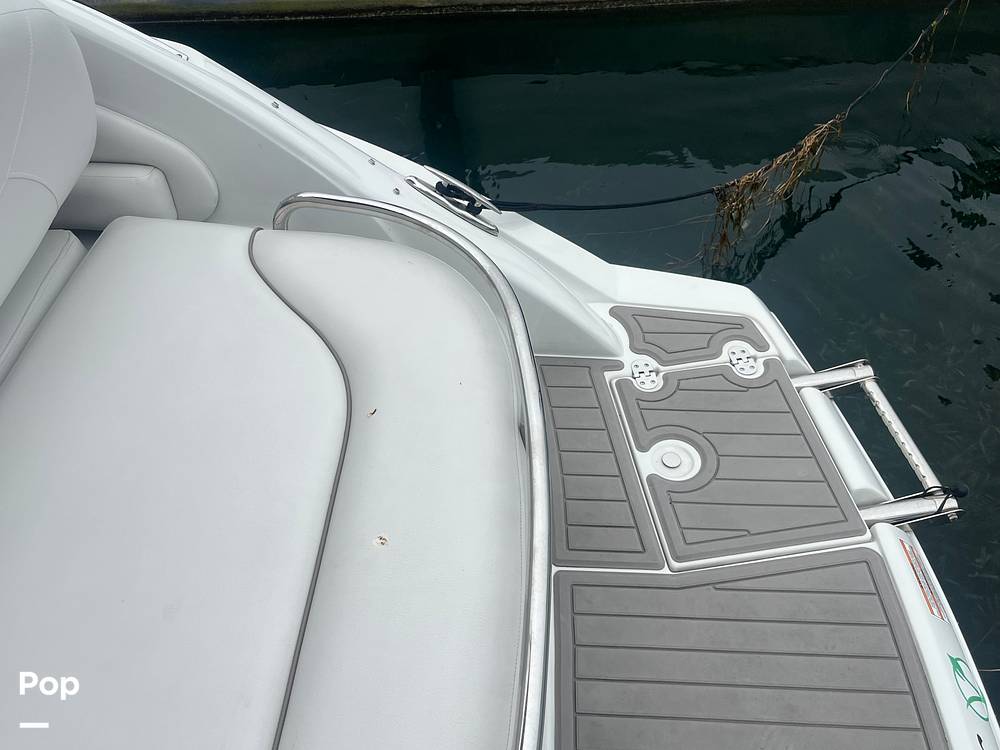 Slide: The Image of Crownline Boats 264 CR 2021 - 15565263