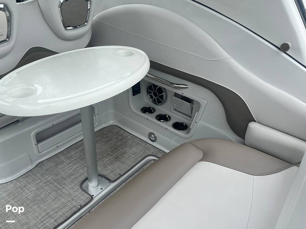 Slide: The Image of Crownline Boats 264 CR 2021 - 15565271