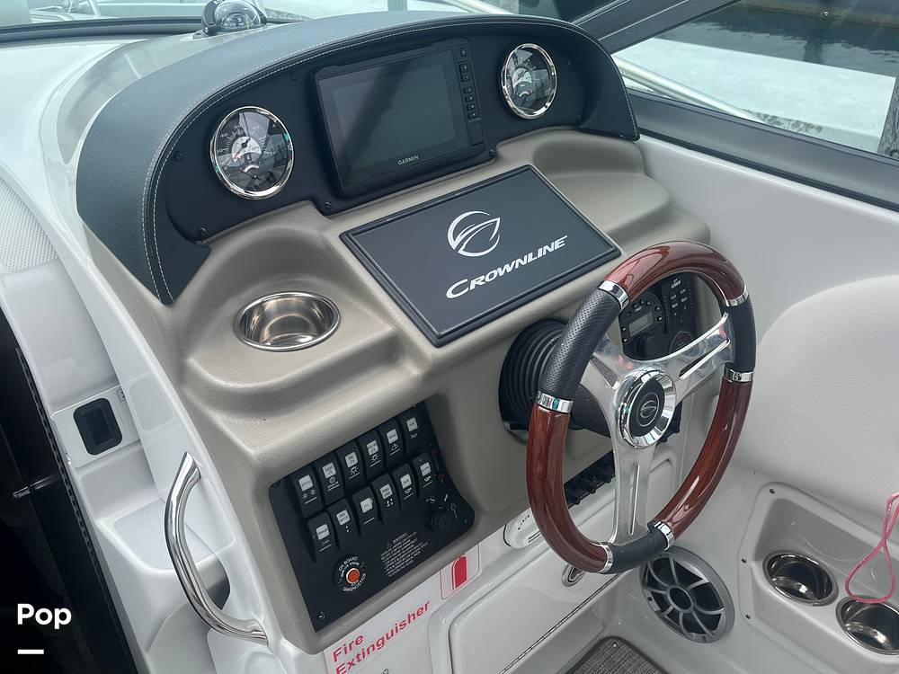 Slide: The Image of Crownline Boats 264 CR 2021 - 15565272