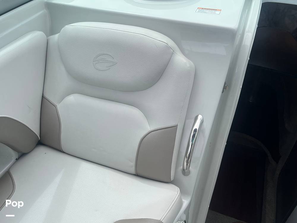 Slide: The Image of Crownline Boats 264 CR 2021 - 15565275