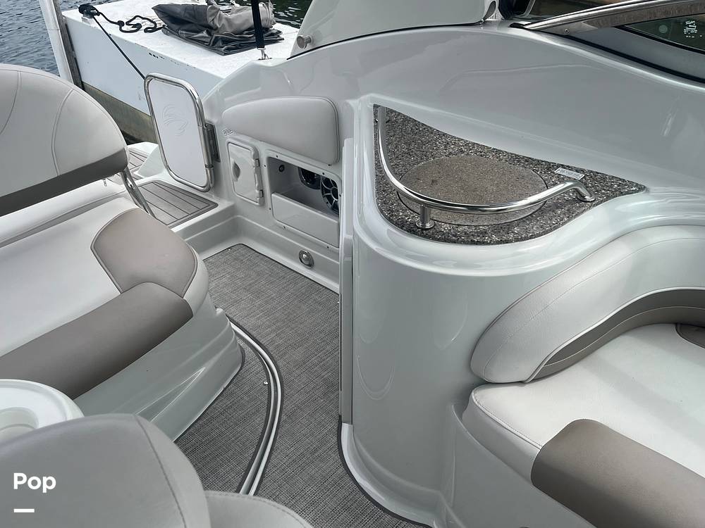 Slide: The Image of Crownline Boats 264 CR 2021 - 15565279