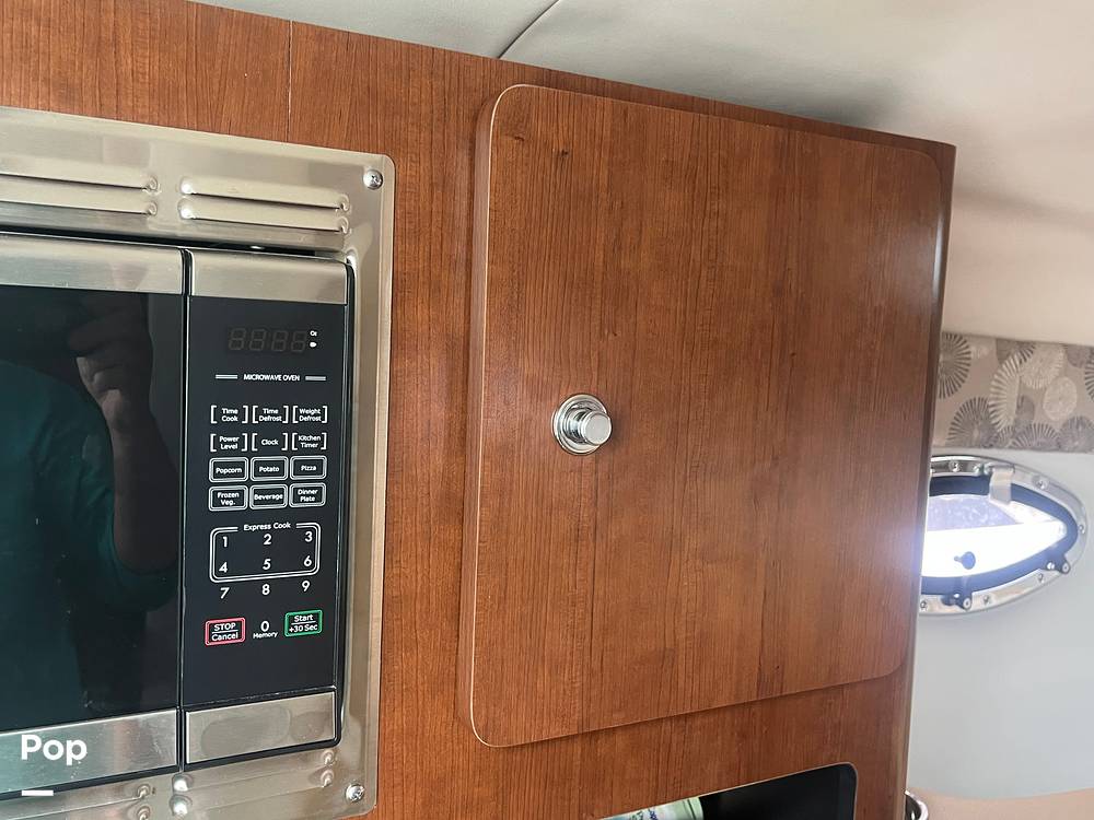 Slide: The Image of Crownline Boats 264 CR 2021 - 15565295