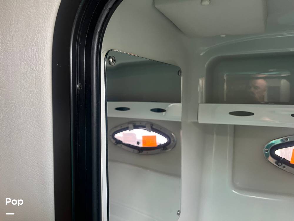 Slide: The Image of Crownline Boats 264 CR 2021 - 15565299