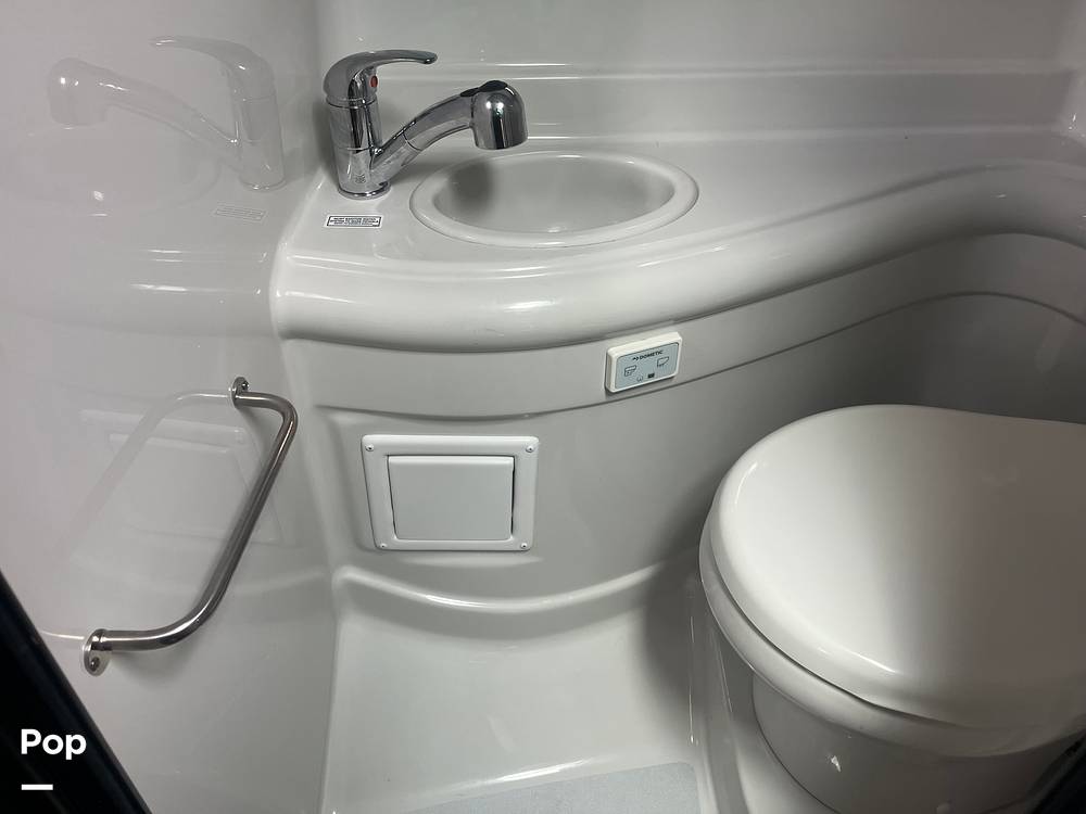 Slide: The Image of Crownline Boats 264 CR 2021 - 15565300