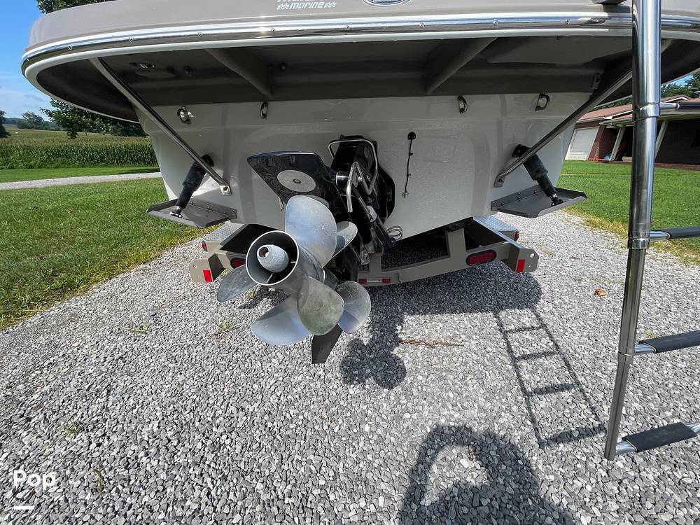 Slide: The Image of Crownline Boats 265 SS 2011 - 12926822