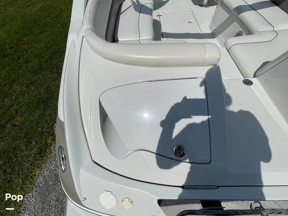 Slide: The Image of Crownline Boats 265 SS 2011 - 12926065