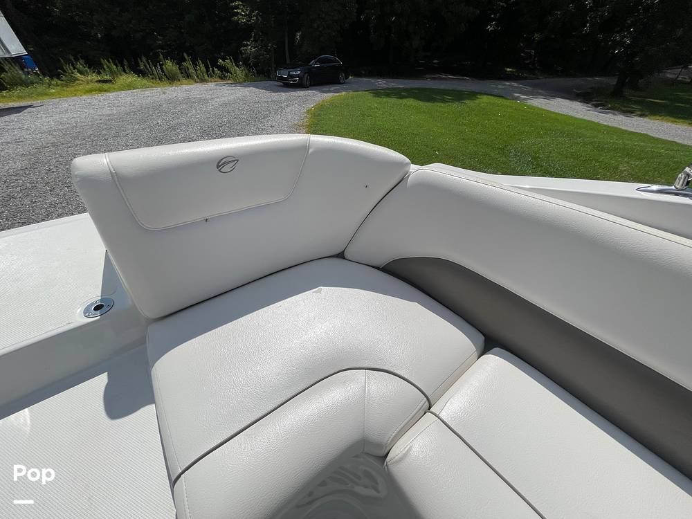 Slide: The Image of Crownline Boats 265 SS 2011 - 12926462