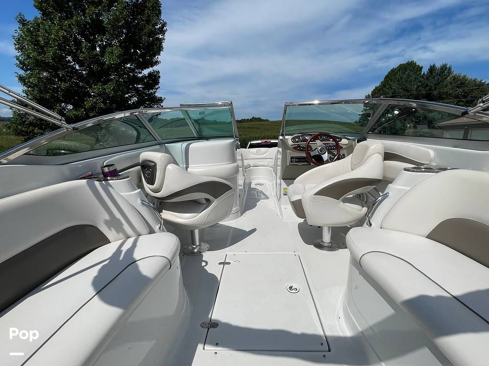 Slide: The Image of Crownline Boats 265 SS 2011 - 12926063