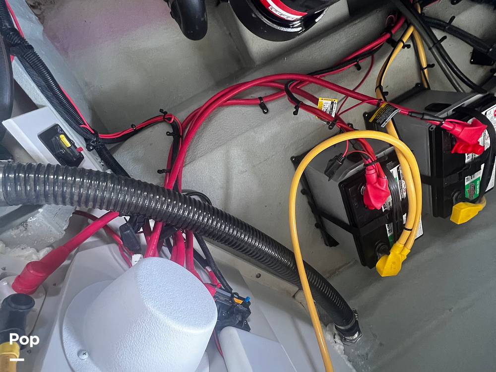 Slide: The Image of Crownline Boats 265ss 2020 - 15661029