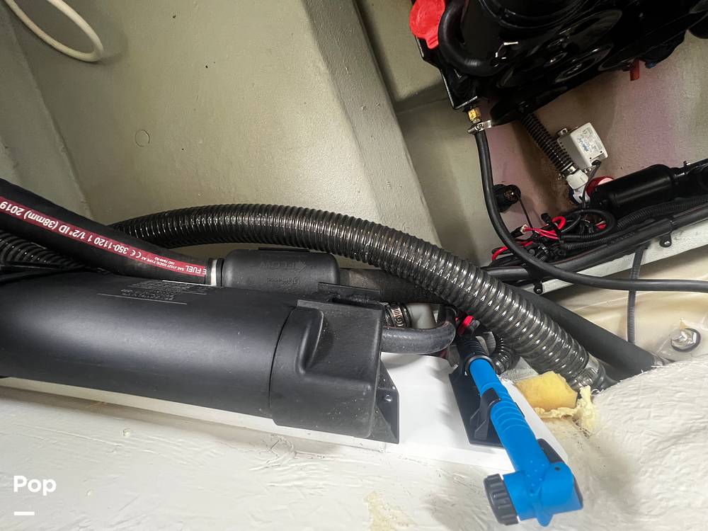 Slide: The Image of Crownline Boats 265ss 2020 - 15661033