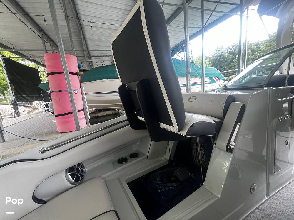 Slide: The Image of Engine Hatch - Electric - 15661034