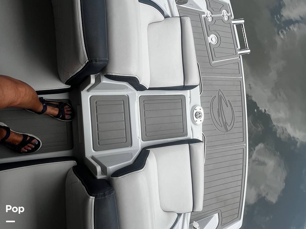 Slide: The Image of Crownline Boats 265ss 2020 - 15661044