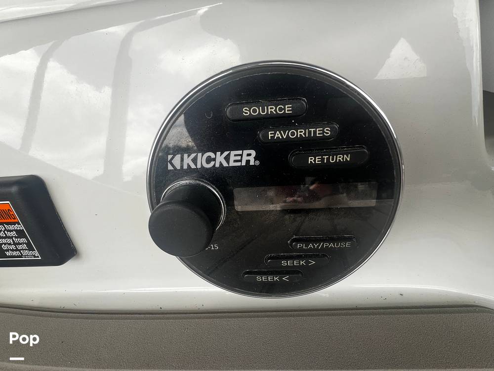 Slide: The Image of Crownline Boats 265ss 2020 - 15661051