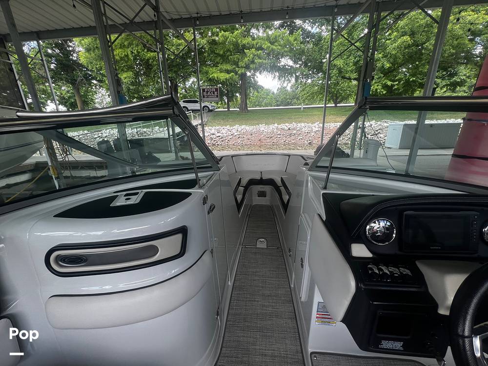 Slide: The Image of Crownline Boats 265ss 2020 - 15661141