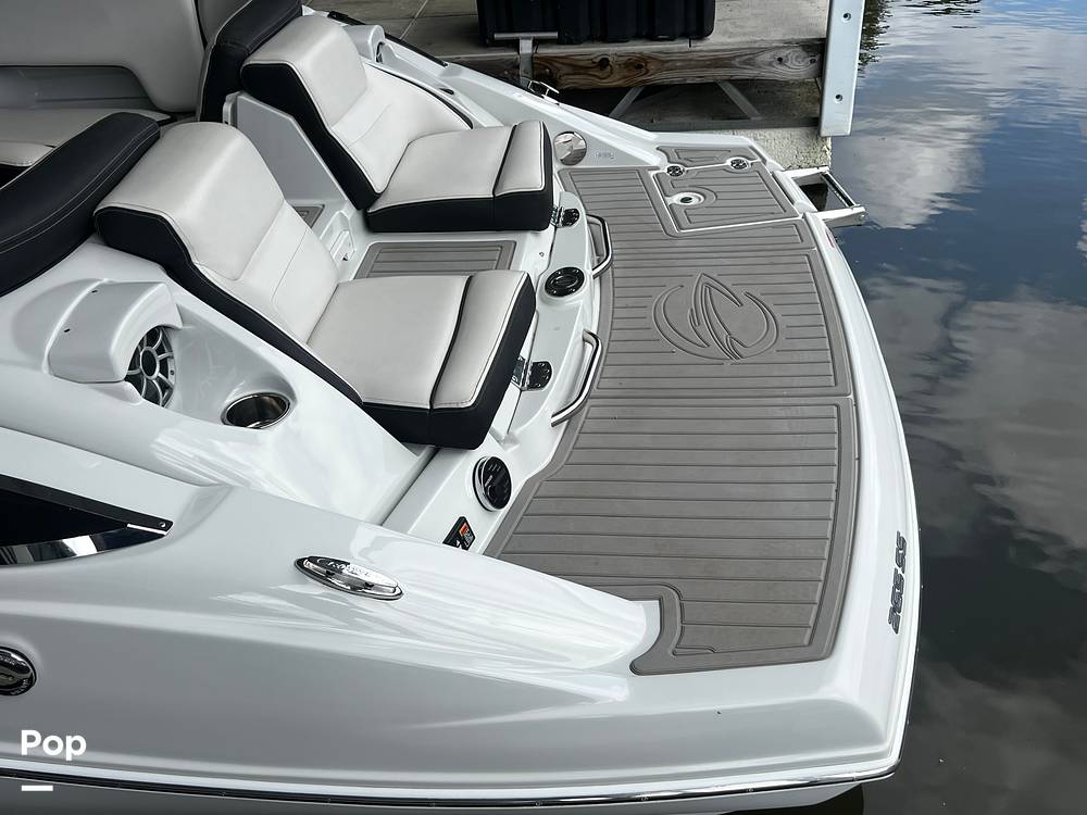 Slide: The Image of Crownline Boats 265ss 2020 - 15661257