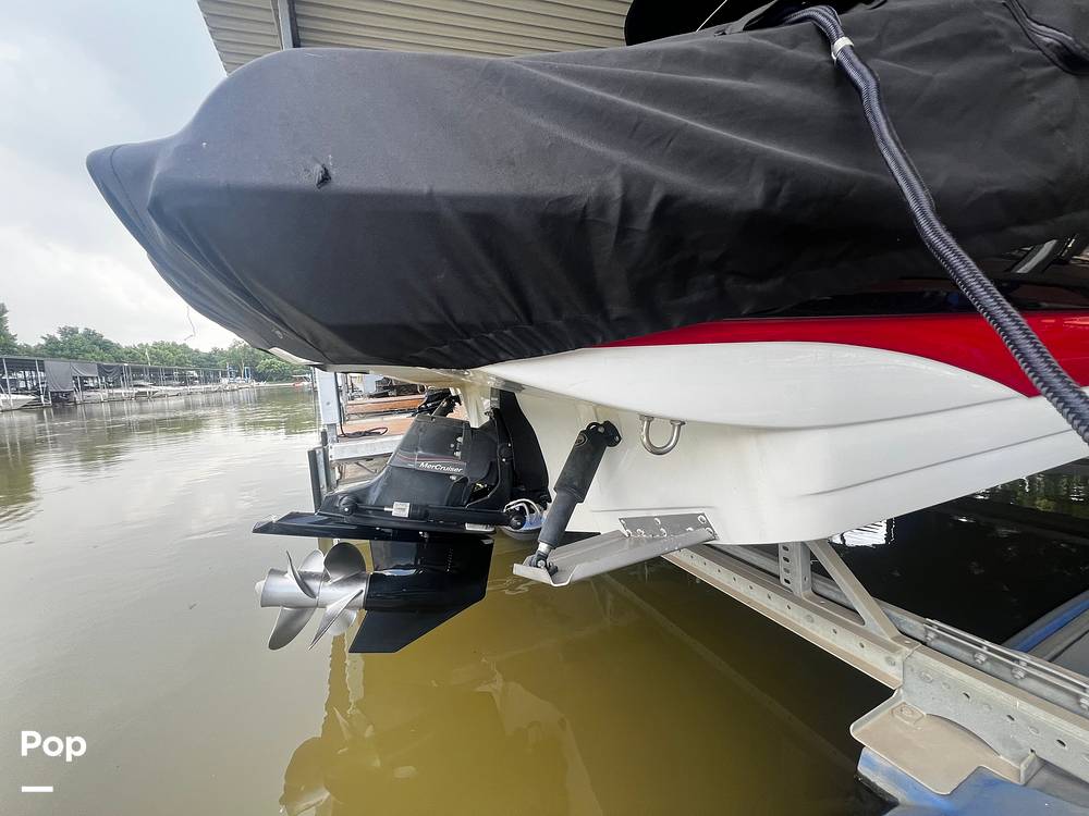 Slide: The Image of Crownline Boats 265ss 2020 - 15690938