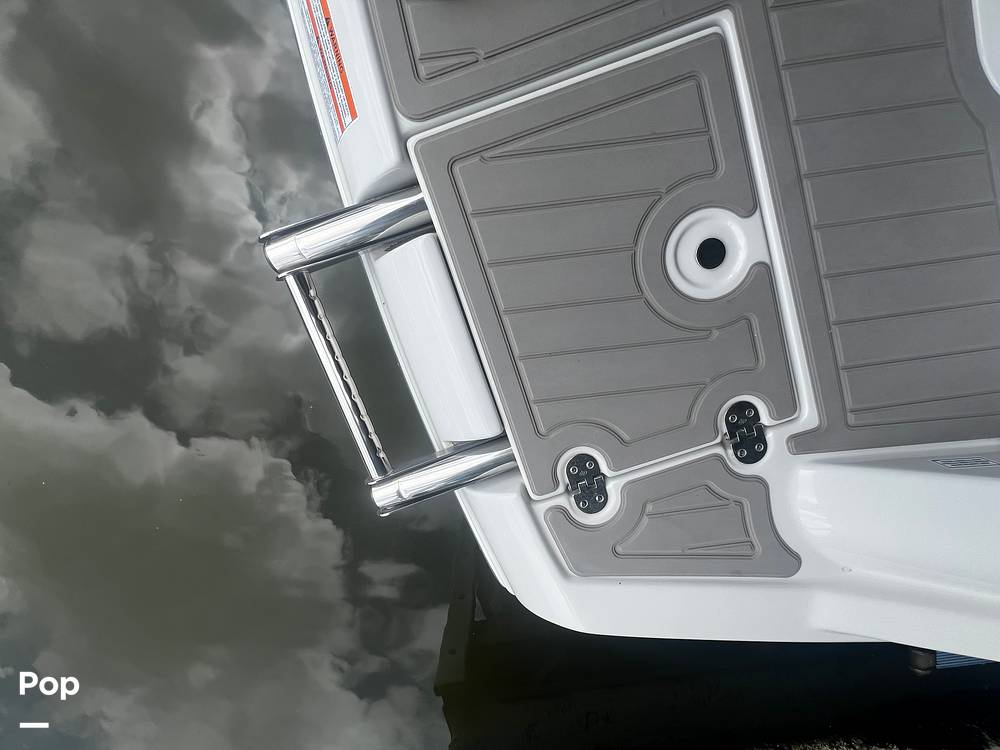 Slide: The Image of Crownline Boats 265ss 2020 - 15661048