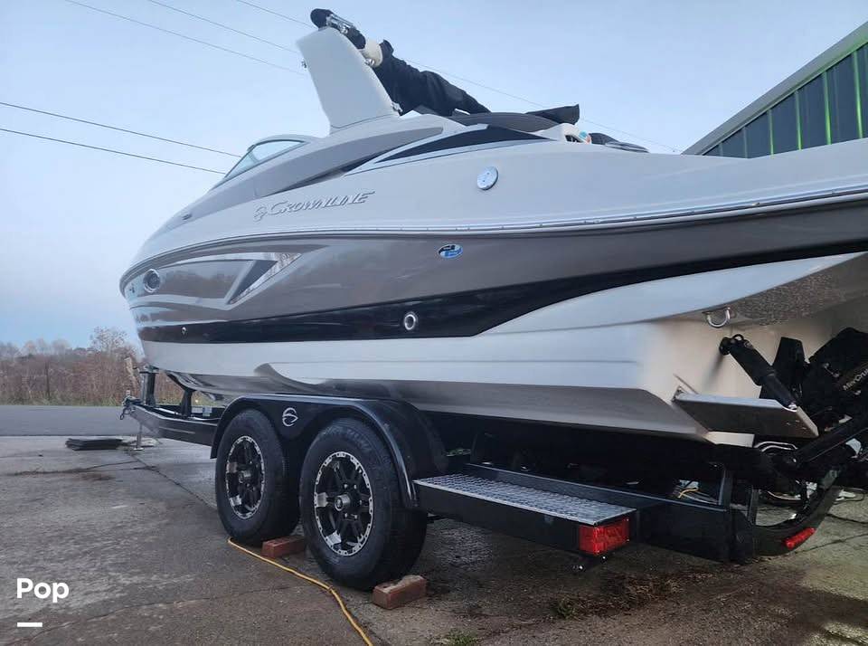 Slide: The Image of Crownline Boats 265ss 2022 - 15152606