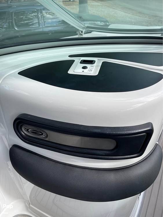 Slide: The Image of Crownline Boats 265ss 2022 - 15152608