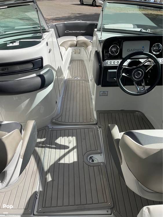 Slide: The Image of Crownline Boats 265ss 2022 - 15152609