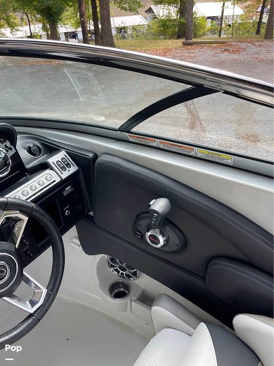 Slide: The Image of Crownline Boats 265ss 2022 - 15152613