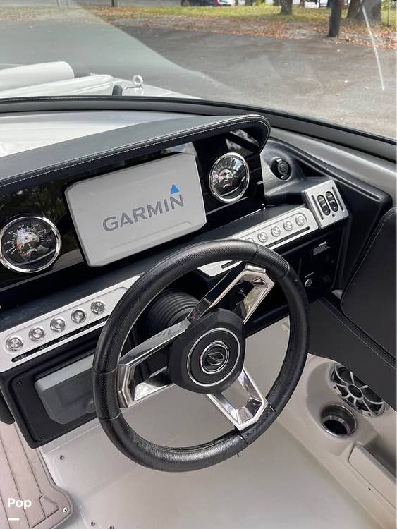 Slide: The Image of Crownline Boats 265ss 2022 - 15152614