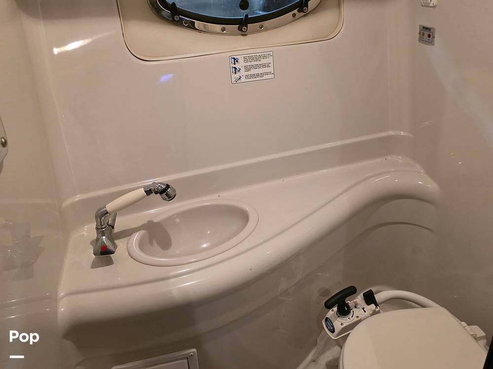 Slide: The Image of Crownline Boats 270 CR 2005 - 15387948