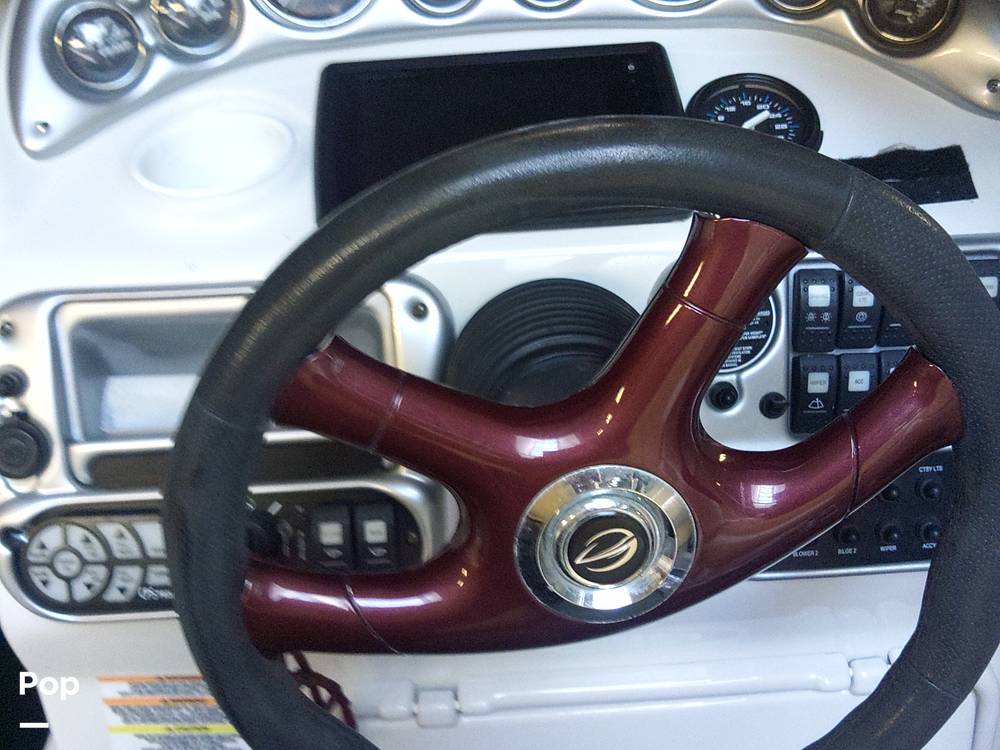 Slide: The Image of Crownline Boats 270 CR 2005 - 14327503