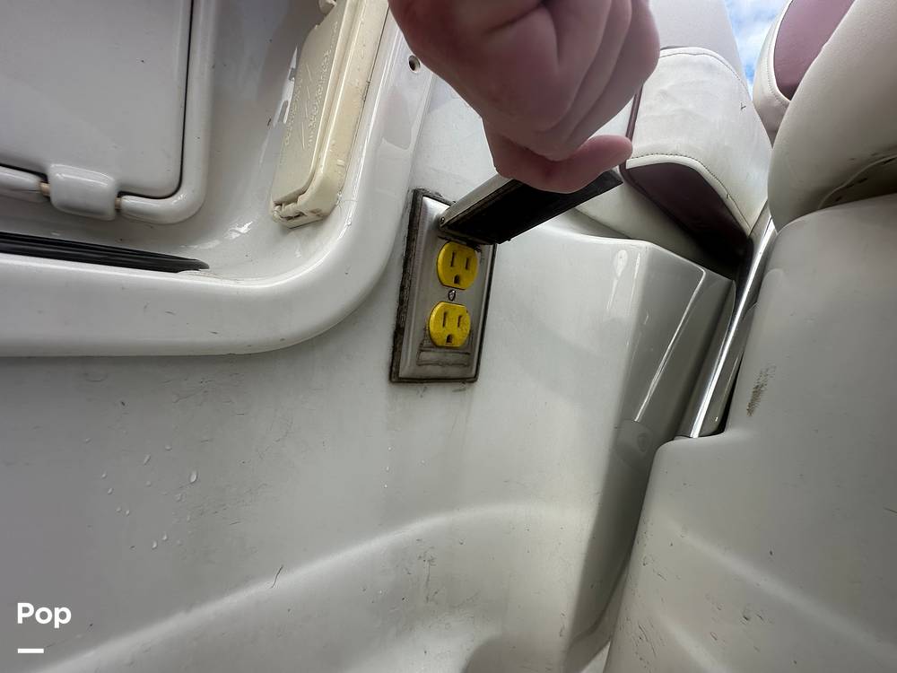 Slide: The Image of Crownline Boats 270 CR 2007 - 15521773