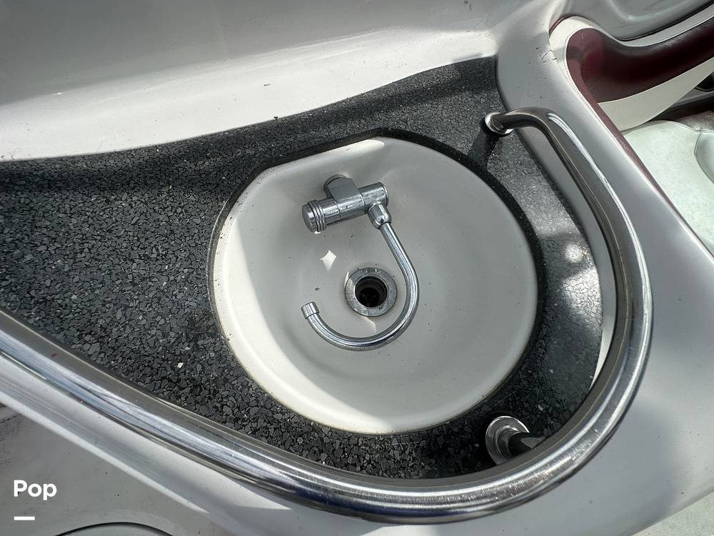 Slide: The Image of Crownline Boats 270 CR 2007 - 15521774