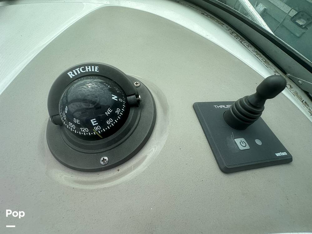 Slide: The Image of Crownline Boats 270 CR 2007 - 15521785