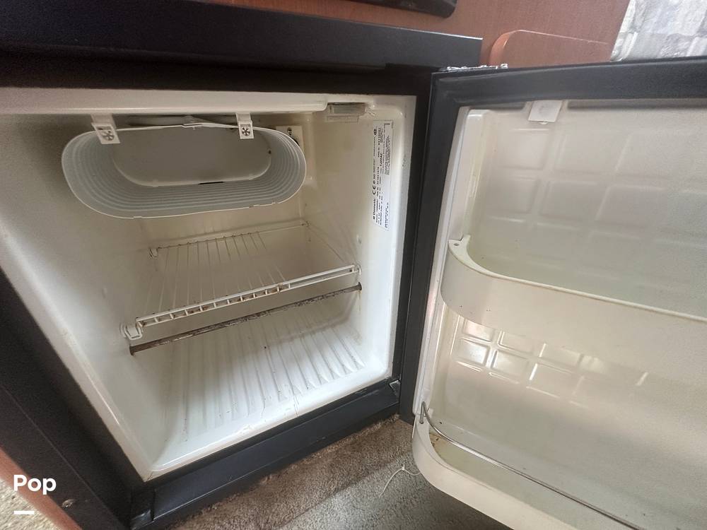 Slide: The Image of Crownline Boats 270 CR 2007 - 15521798