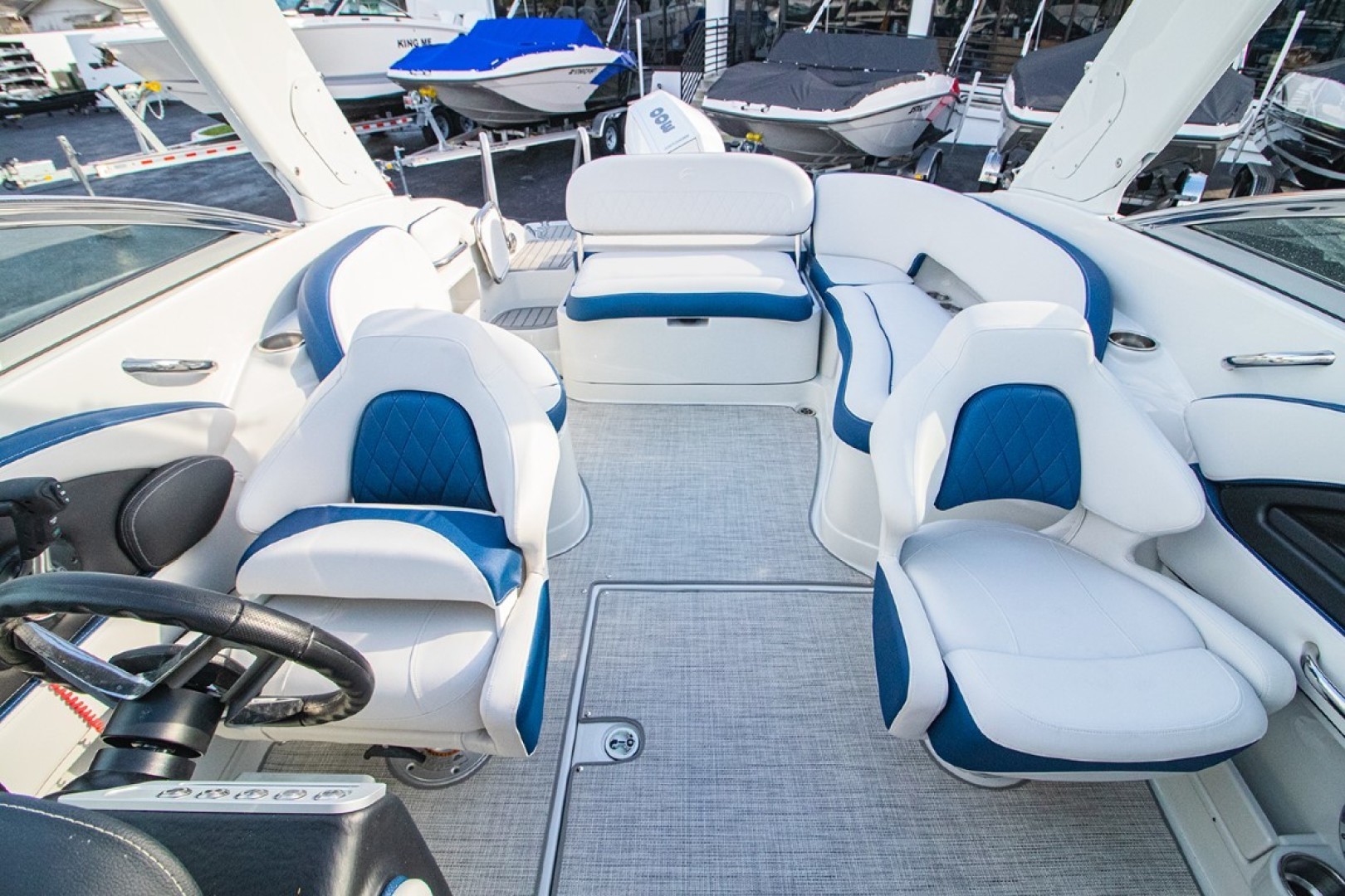 Slide: The Image of Crownline Boats 270 XSS 2022 - 3194495