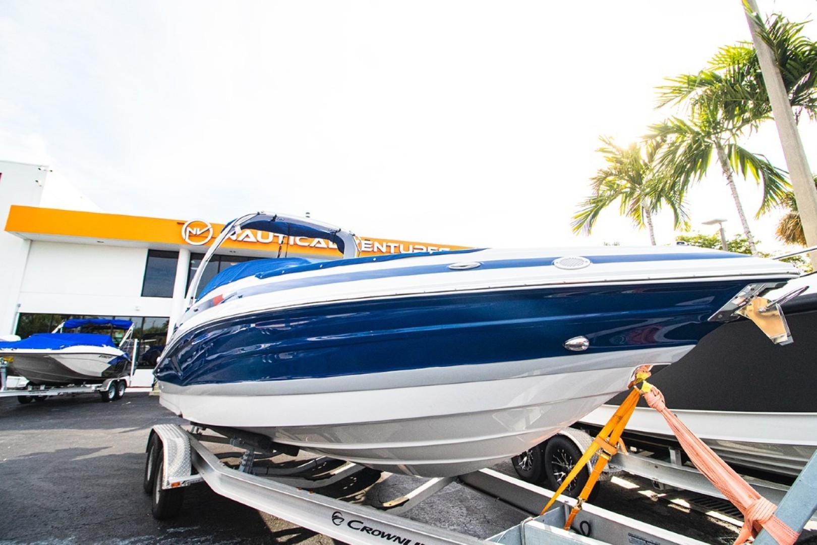 Slide: The Image of Crownline Boats 270 XSS 2022 - 3194502