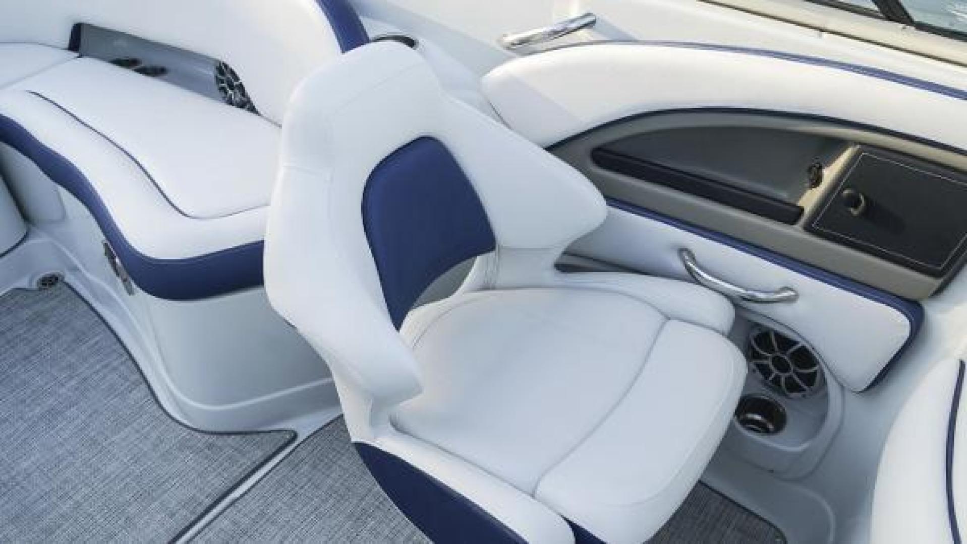 Slide: The Image of Crownline Boats 270 XSS 2023 - 1522269